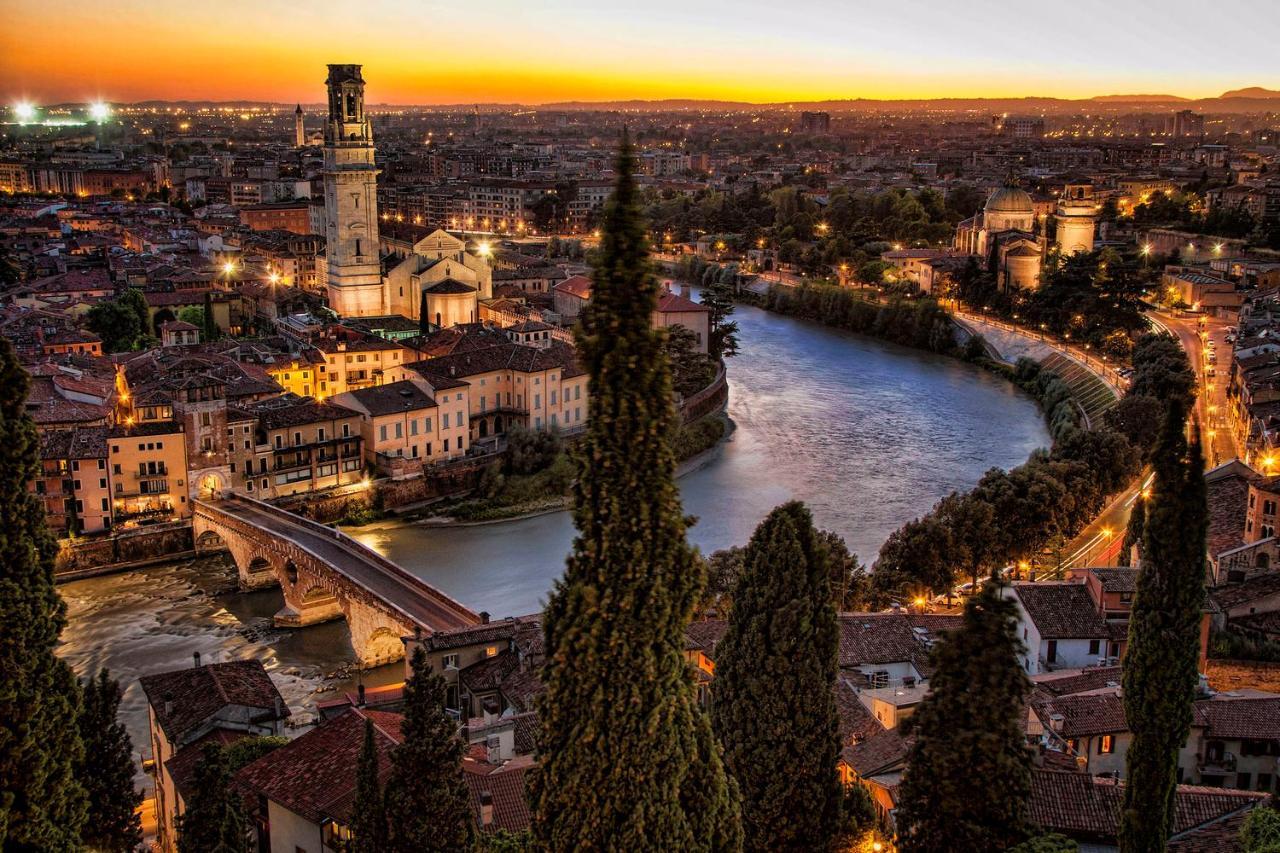 Filarmonico Suites Verona Eksteriør billede